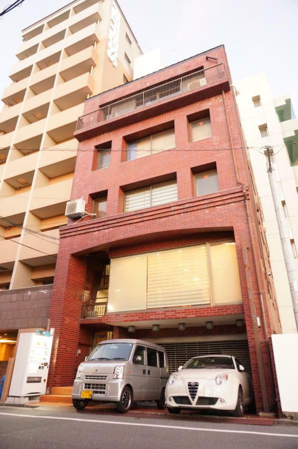 Guesthouse Arigato Hiroshima Esterno foto