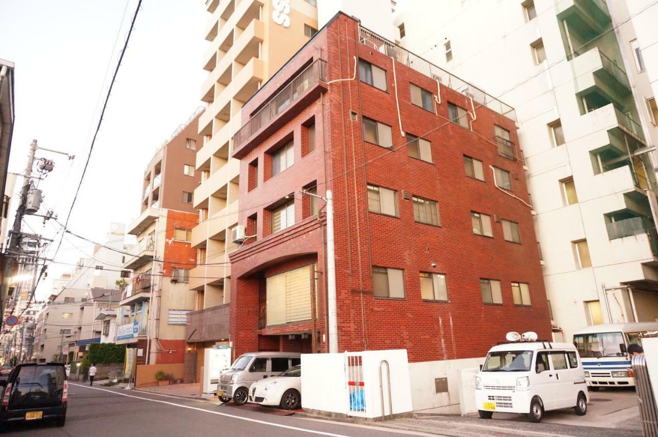 Guesthouse Arigato Hiroshima Esterno foto